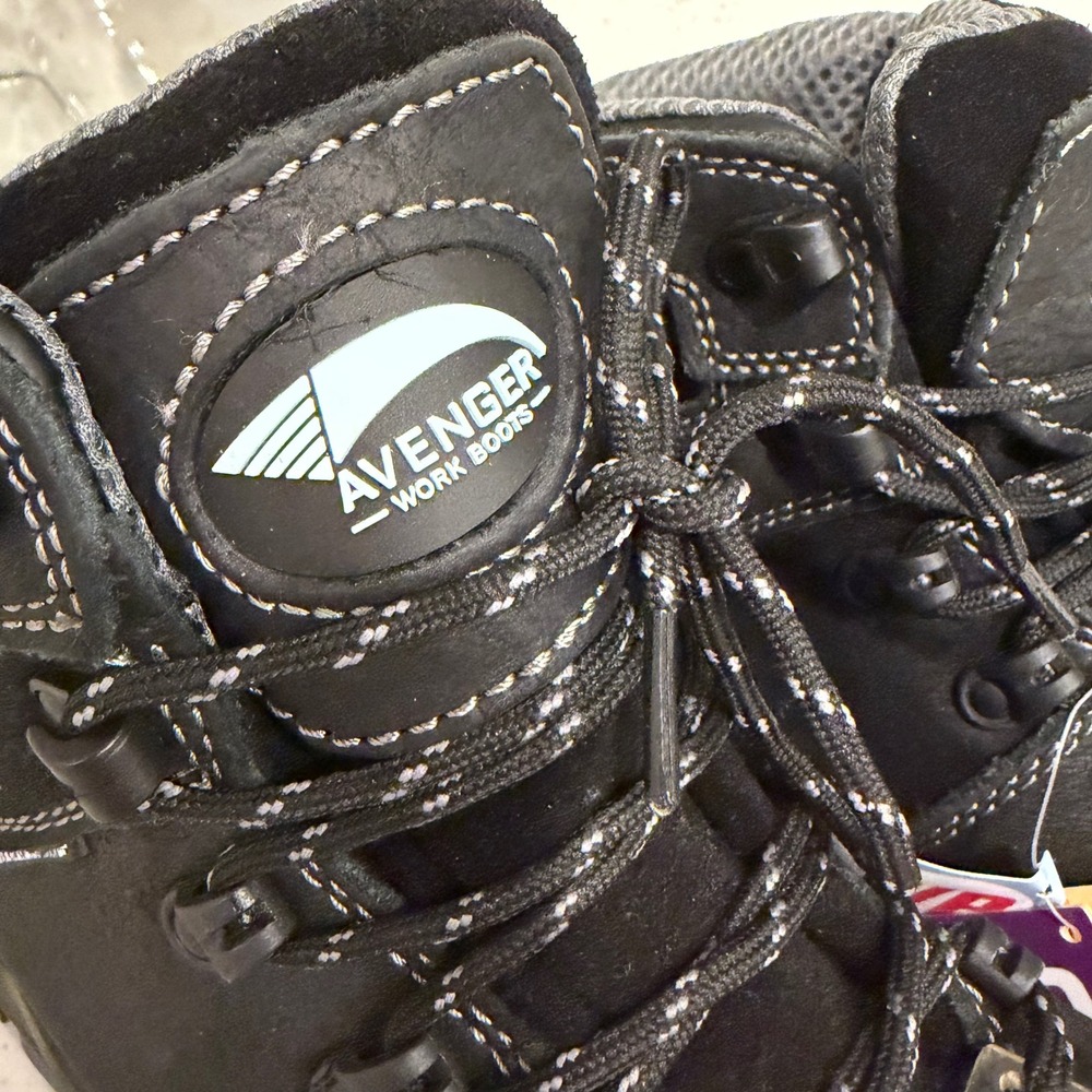 Avenger Safety Footwear A7450 Composite Toe 6" Waterproof Boot Women's‎ 6W Black - Picture 6 of 10